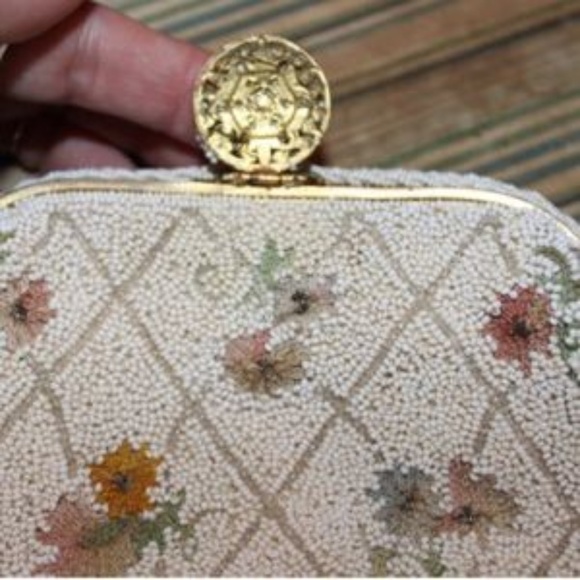 Vintage Beaded Purse Made In France - Picture 5 of 5
